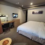 Simple + Hotel