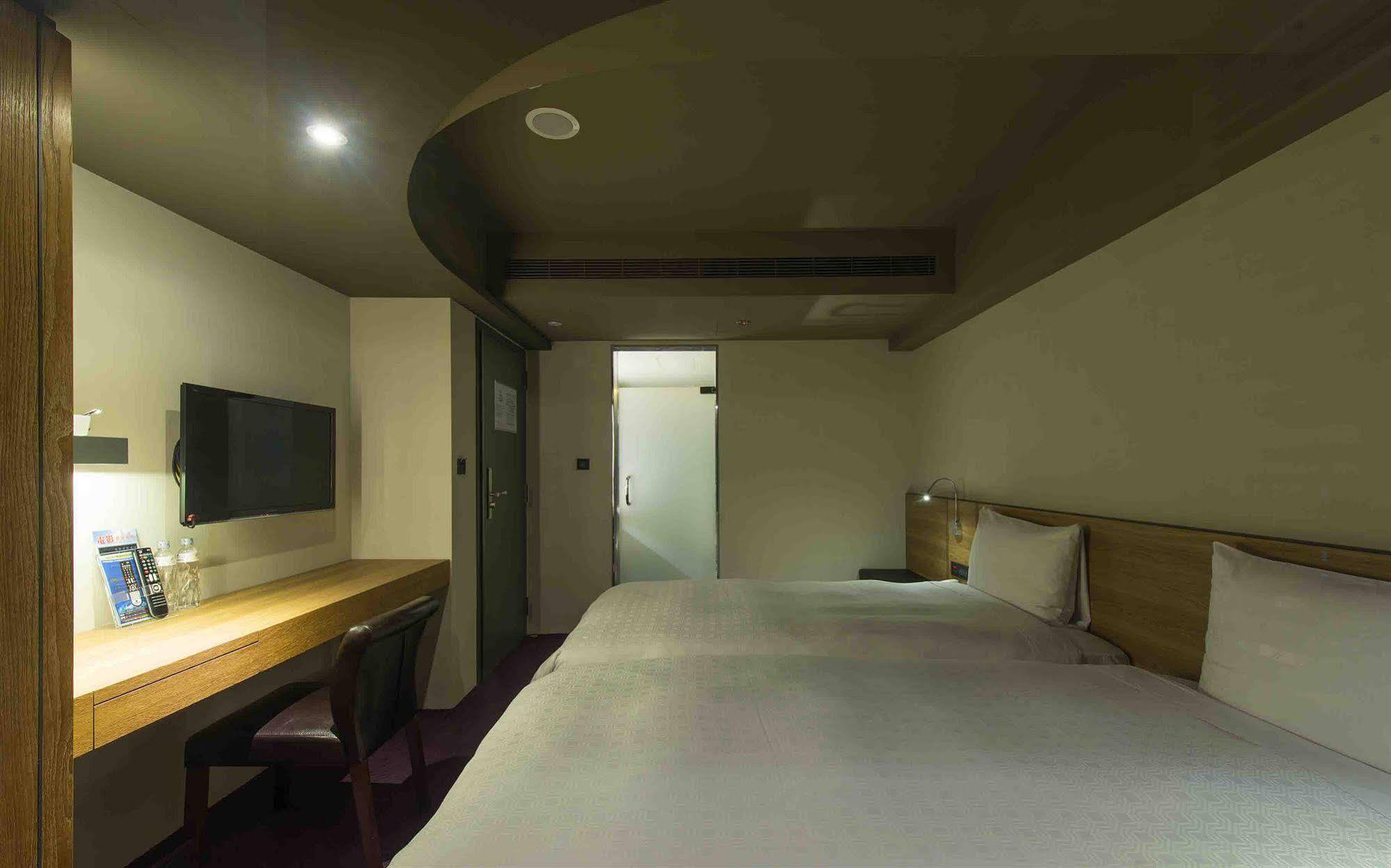Simple + Hotel Taipei